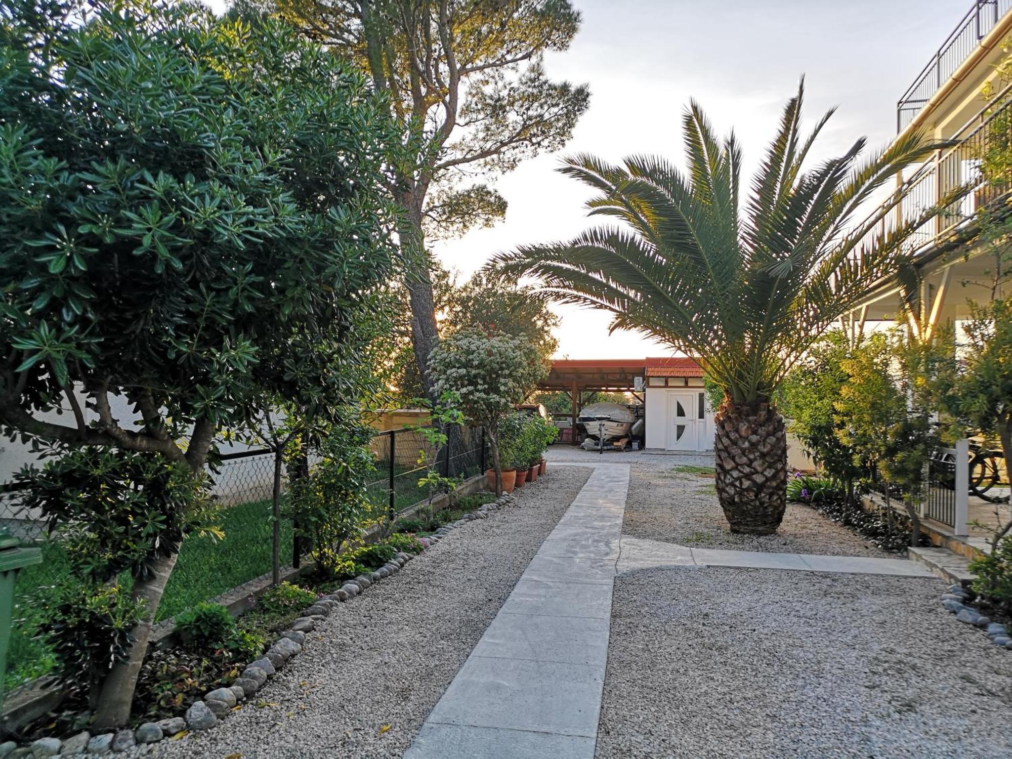 Sonne, Meer Und Berge Apartment Seline Exterior photo