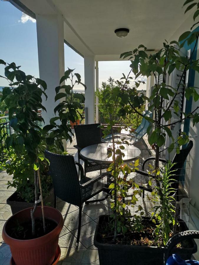 Sonne, Meer Und Berge Apartment Seline Exterior photo
